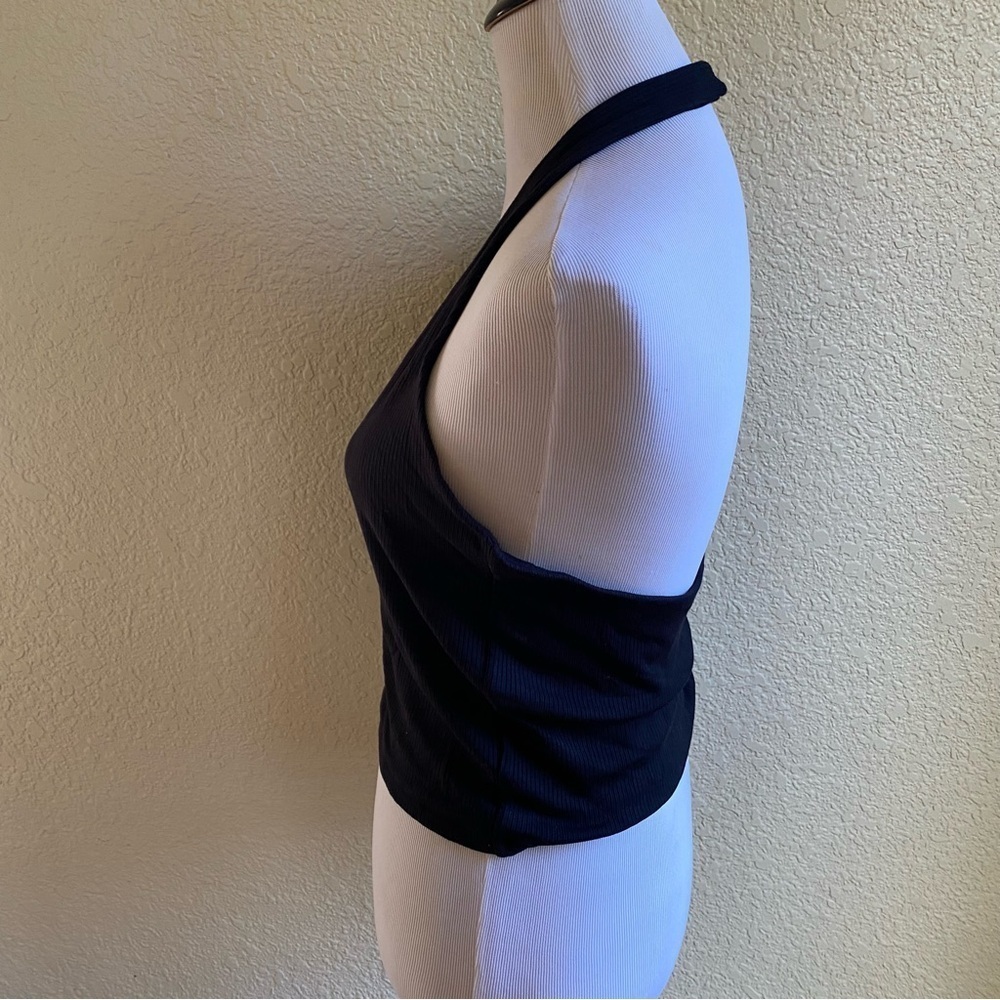 Wilfred Aritzia Tencel Halter Neck Top Ribbed Faux Button Down Sleeveless Black - Picture 2 of 8